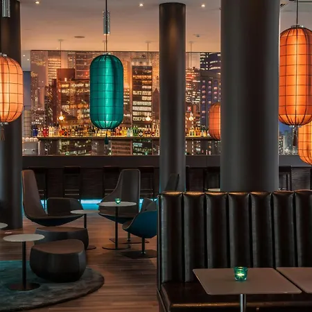 One Hauptbahnhof Hotel 3*