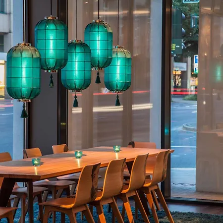 One Hauptbahnhof Hotel 3*