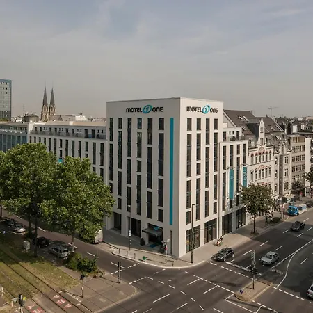 One Duesseldorf-hauptbahnhof Hotel 3*