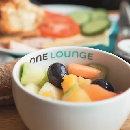 One Hauptbahnhof Hotell