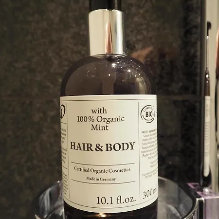 One Hauptbahnhof Hotell 3*