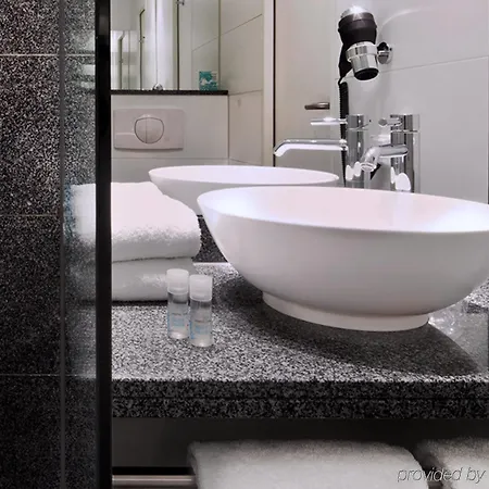 One Hauptbahnhof Hotell Düsseldorf