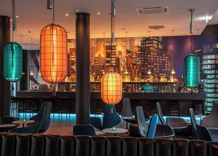 One Hauptbahnhof Hotel 3*