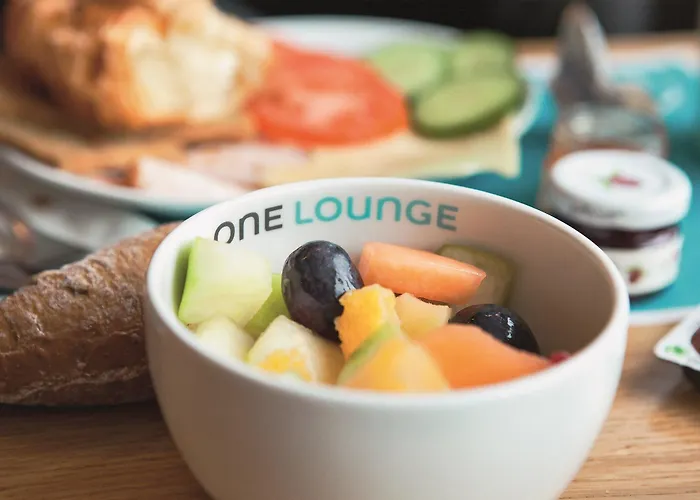 One Hauptbahnhof Отель