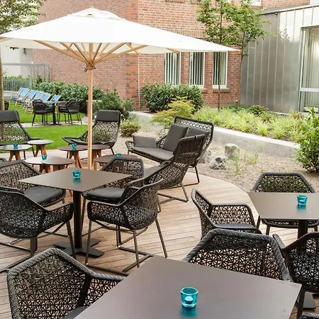 One Duesseldorf-hauptbahnhof Hotel 3*