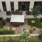 One Duesseldorf-hauptbahnhof 3*