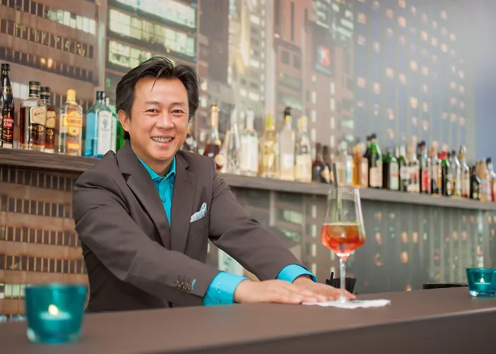 One Hauptbahnhof מלון