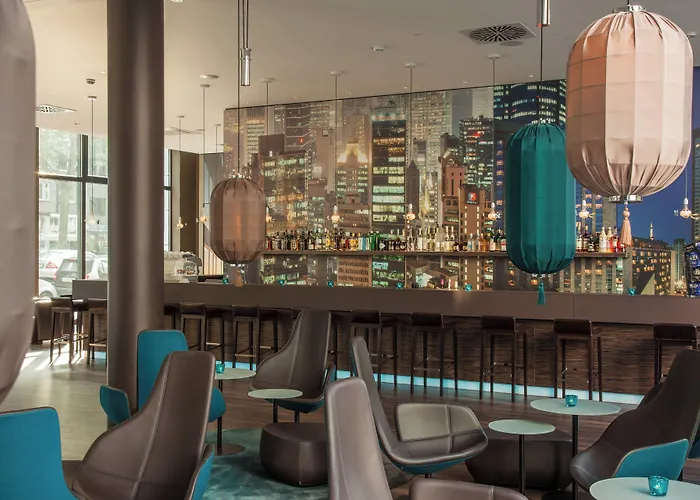 One Hauptbahnhof דיסלדורף