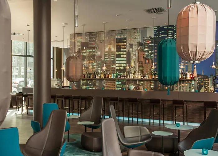 One Hauptbahnhof Hotel