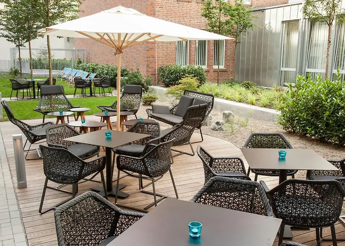 One Hauptbahnhof Hotel 3*