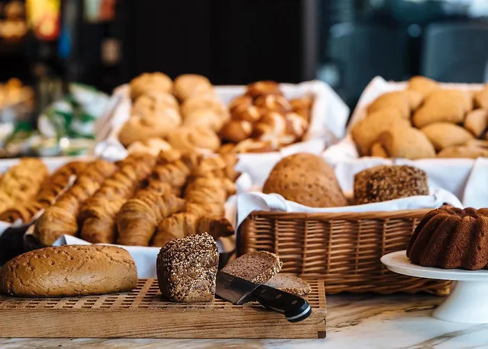 One Hauptbahnhof מלון